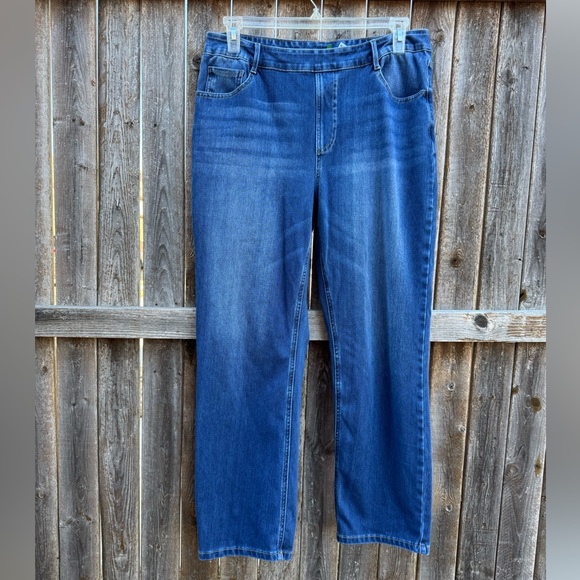 HALARA Denim - Halara Flex High Waisted Straight Leg Jeans